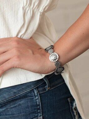 Paparazzi Jewelry Accessories - Mixed Up Metro - Multi Bracelet - Vintage